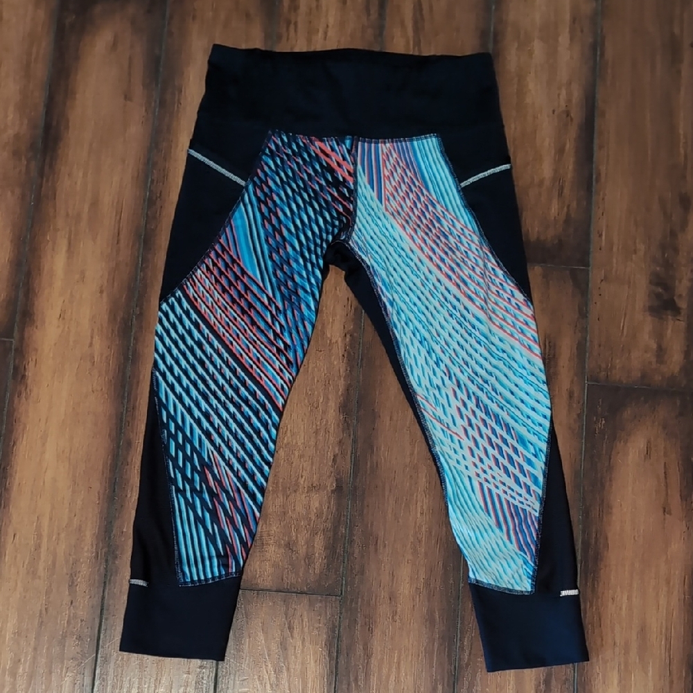 Athleta Capri Leggings